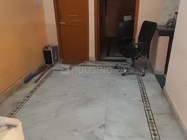 1 BHK Independent House in Pitampura for rent New Delhi. The reference number is 14514258