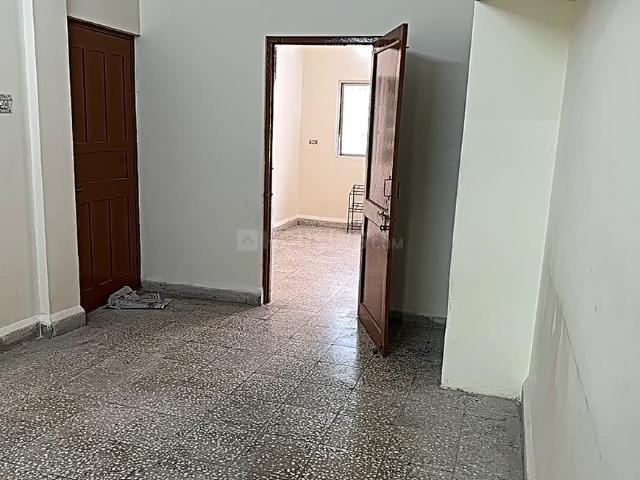 1 BHK Independent House in Rameshwari for rent Nagpur. The reference number is 20029760