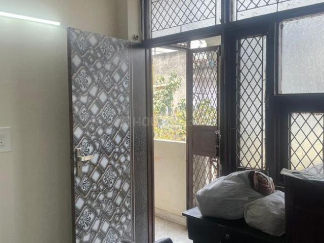 1 BHK Independent House in Ramesh Nagar for rent New Delhi. The reference number is 18430619