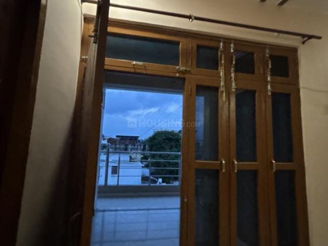1 BHK Independent House in Rajajipuram for rent Lucknow. The reference number is 21228674