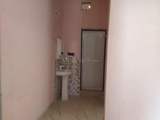 1 BHK Independent House in Raksha for rent Jabalpur. The reference number is 21360539