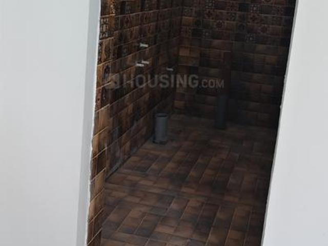 1 BHK Independent House in Red Hills for resale Chennai. The reference number is 20815484