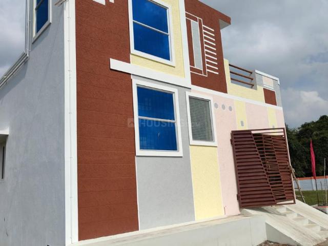 1 BHK Independent House in Red Hills for resale Chennai. The reference number is 21251345