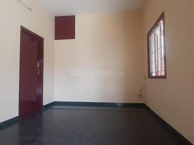 1 BHK Independent House in Reddipalayam for rent karur. The reference number is 20597039