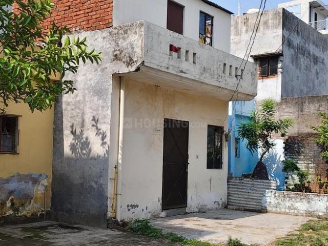 1 BHK Independent House in Roberts Lines for resale Lucknow. The reference number is 20198639