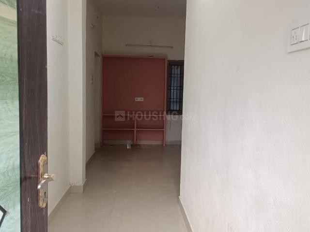1 BHK Independent House in Rustumbada for rent West Godavari. The reference number is 18622370