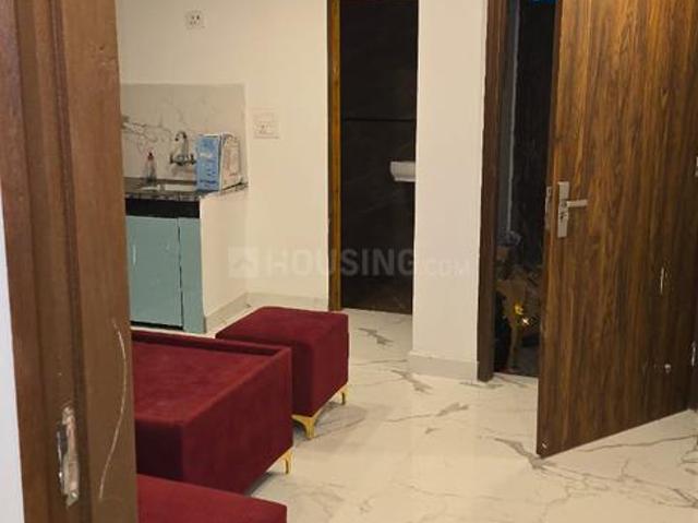 1 BHK Independent House in Saket for rent New Delhi. The reference number is 19499402