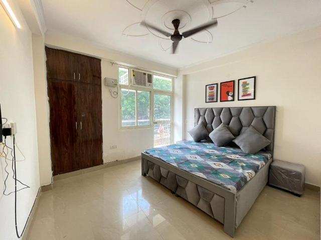 1 BHK Independent House in Saket for rent New Delhi. The reference number is 21025120