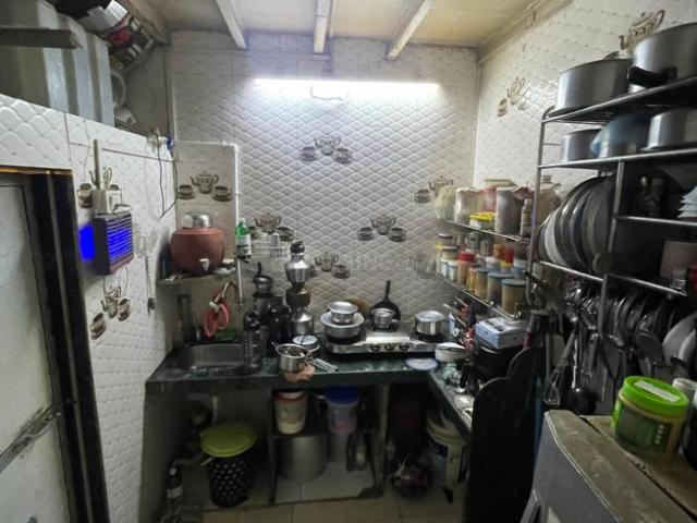 1 BHK Independent House in Saki Naka for resale Mumbai. The reference number is 20884691