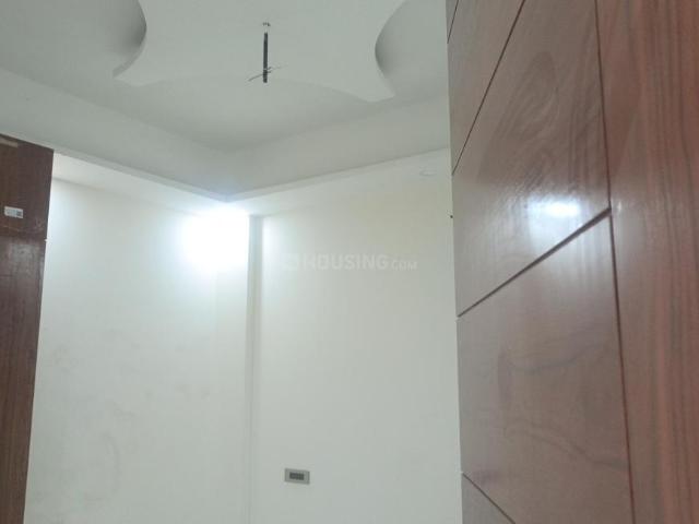 1 BHK Independent House in Sector 108 for rent Noida. The reference number is 21042184