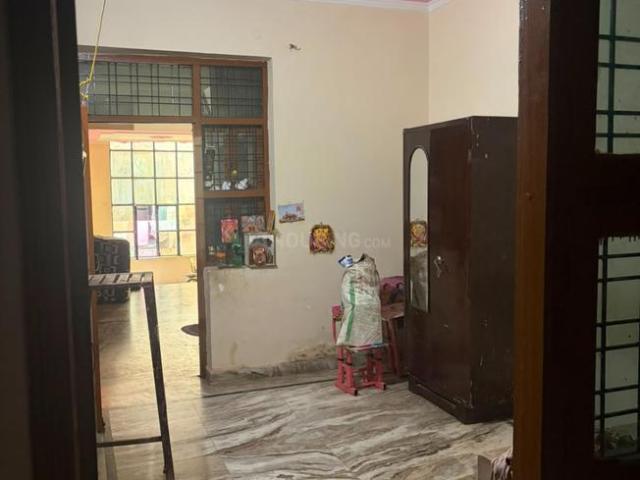 1 BHK Independent House in Sector 11 for rent Gurgaon. The reference number is 20688975