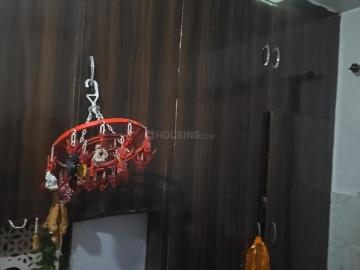 1 BHK Independent House in Sector 11 Rohini for resale New Delhi. The reference number is 20257290