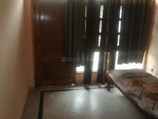 1 BHK Independent House in Sector 12 for rent Noida. The reference number is 19208135