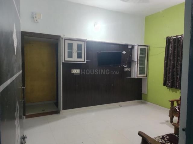 1 BHK Independent House in Sector 13 for rent Gandhinagar. The reference number is 21321044