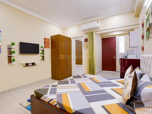 1 BHK Independent House in Sector 15 for rent Gurgaon. The reference number is 21087774