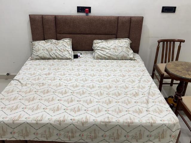 1 BHK Independent House in Sector 19 Dwarka for rent New Delhi. The reference number is 20315115