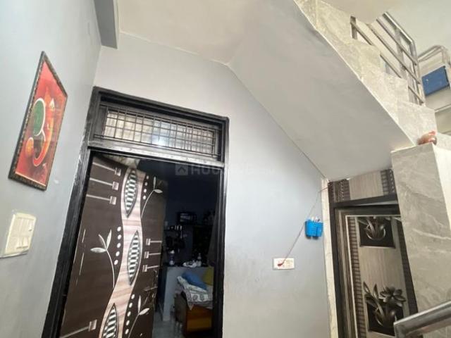 1 BHK Independent House in Sector 19 Dwarka for resale New Delhi. The reference number is 21130461