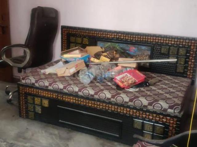 1 BHK Independent House in Sector 25 Rohini for rent New Delhi. The reference number is 11773905