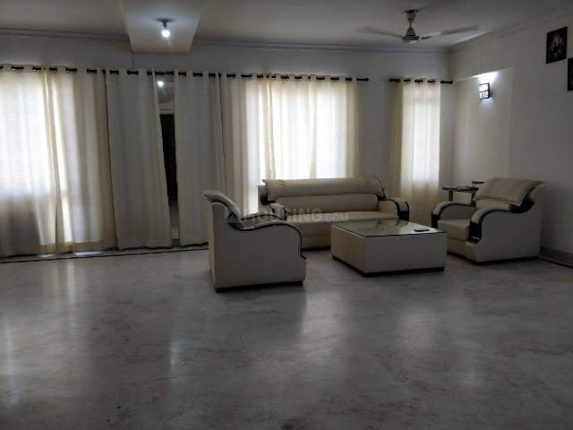 1 BHK Independent House in Sector 26 for rent Noida. The reference number is 20527619
