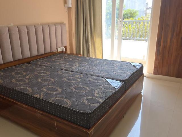 1 BHK Independent House in Sector 28 for rent Gurgaon. The reference number is 19643162