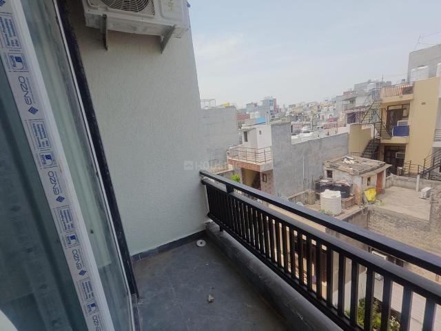 1 BHK Independent House in Sector 31 for rent Gurgaon. The reference number is 20231601
