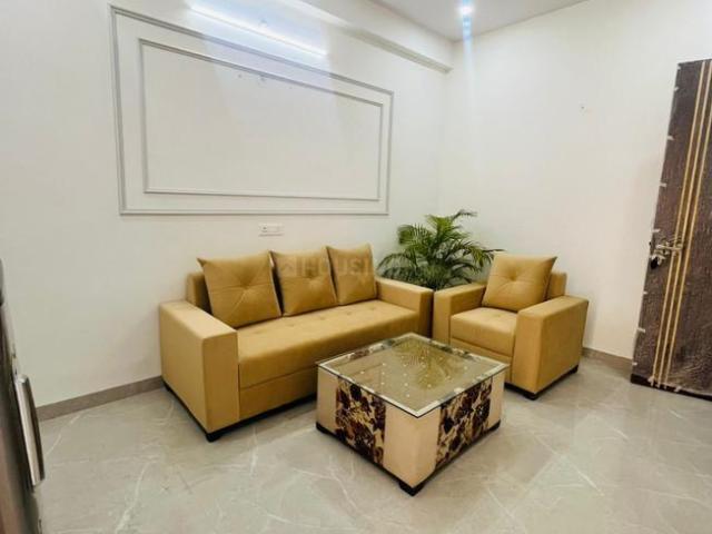 1 BHK Independent House in Sector 38 for rent Gurgaon. The reference number is 20826780