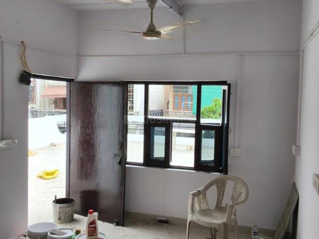 1 BHK Independent House in Sector 39 for rent Noida. The reference number is 20954053
