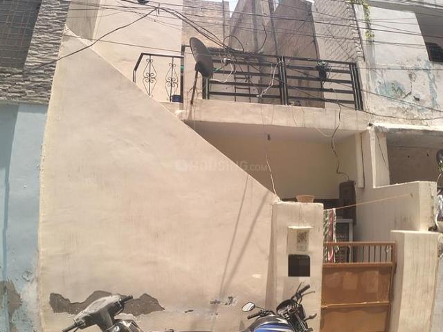 1 BHK Independent House in Sector 7 for resale Gurgaon. The reference number is 20255093
