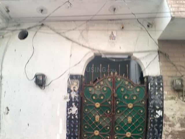 1 BHK Independent House in Sector 7 for resale Gurgaon. The reference number is 21121474