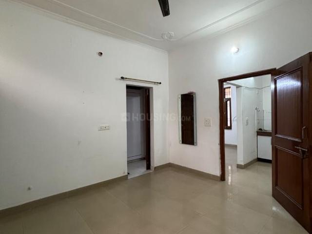 1 BHK Independent House in Sector 40 for rent Gurgaon. The reference number is 20623686