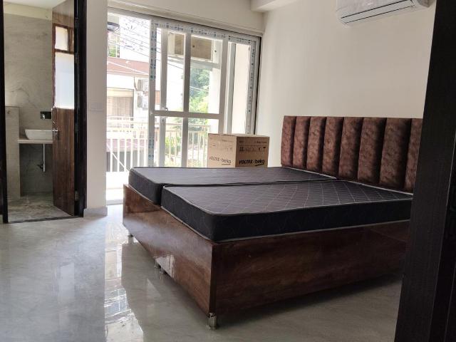 1 BHK Independent House in Sector 40 for rent Gurgaon. The reference number is 20939531