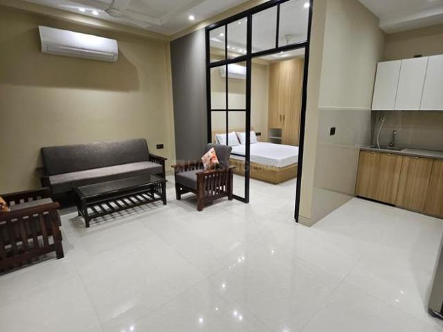 1 BHK Independent House in Sector 42 for rent Gurgaon. The reference number is 18432279