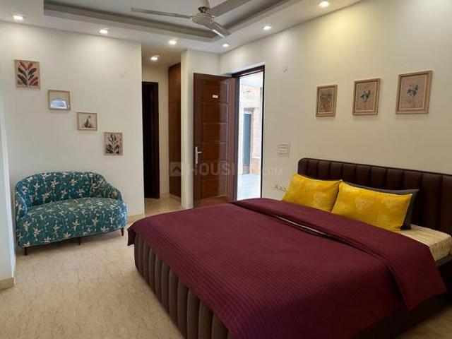 1 BHK Independent House in Sector 48 for resale Gurgaon. The reference number is 21305566