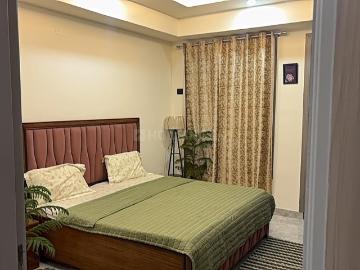 1 BHK Independent House in Sector 57 for rent Gurgaon. The reference number is 20108229
