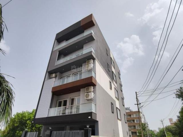 1 BHK Independent House in Sector 57 for rent Gurgaon. The reference number is 20915524