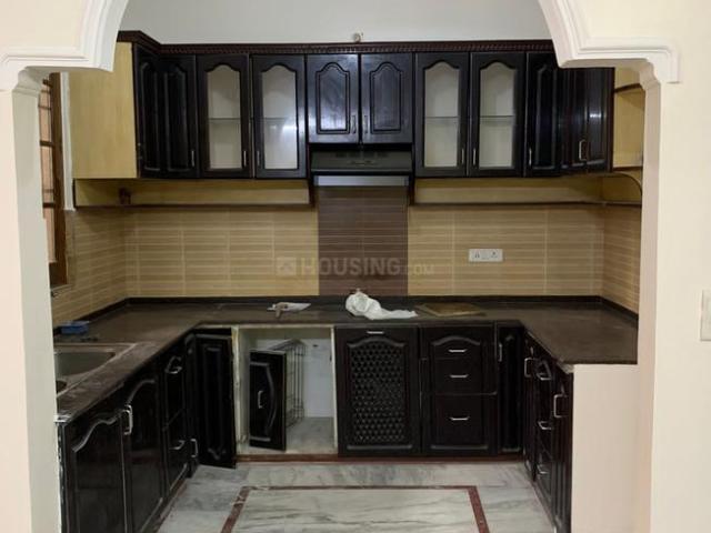 1 BHK Independent House in Sector 5 for rent Gurgaon. The reference number is 21036440