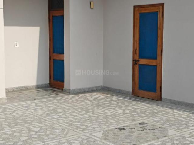 1 BHK Independent House in Sector 61 for rent Noida. The reference number is 21332723