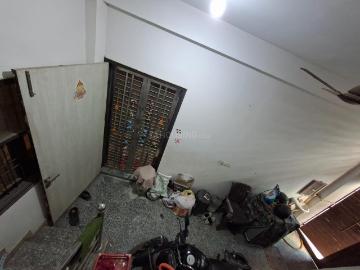 1 BHK Independent House in Sector 73 for rent Noida. The reference number is 20387483