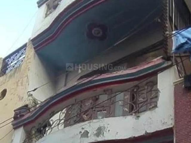 1 BHK Independent House in Sector 8 for resale Gurgaon. The reference number is 20012027