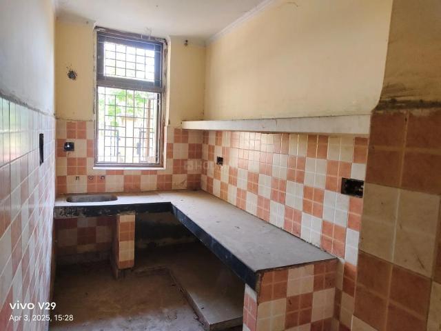 1 BHK Independent House in Sector MU 1 for resale Greater Noida. The reference number is 19995887