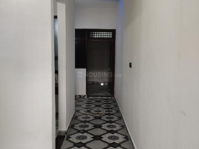 1 BHK Independent House in Sindhi Colony for rent Gwalior. The reference number is 21069458