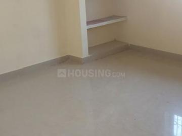 1 BHK Independent House in Singh More for rent Ranchi. The reference number is 20280483