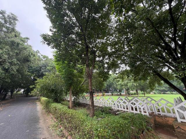 1 BHK Independent House in Sigma 1 for resale Greater Noida. The reference number is 20897725