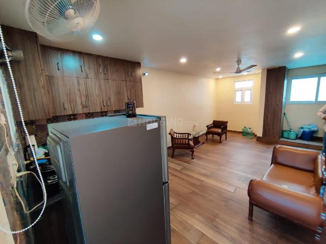 1 BHK Independent House in South Extension I for rent New Delhi. The reference number is 18561616