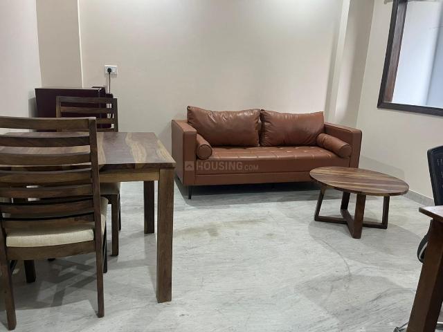 1 BHK Independent House in Sushant Lok Phase 1 for rent Gurgaon. The reference number is 20634468
