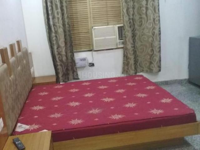 1 BHK Independent House in Sushant Lok Phase 1 for rent Gurgaon. The reference number is 20975799