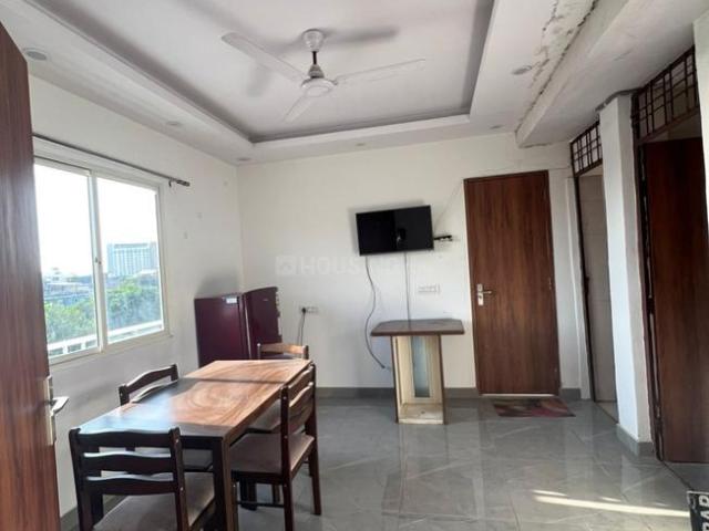 1 BHK Independent House in Sushant Lok Phase 1 for rent Gurgaon. The reference number is 21081241