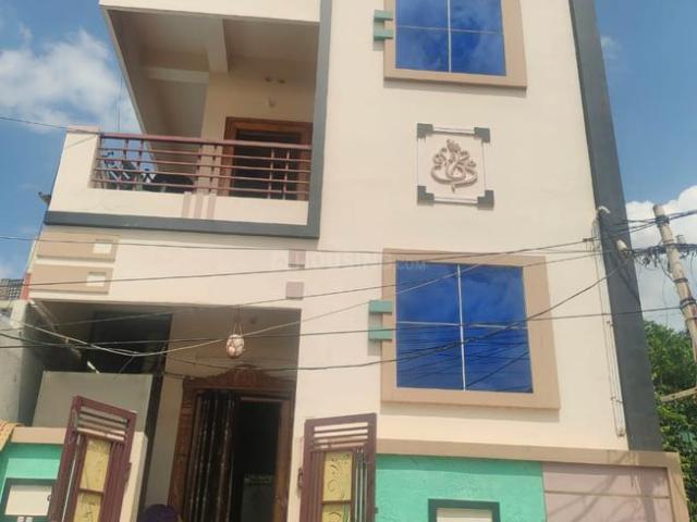 1 BHK Penthouse in Vemagiri for rent Rajahmundry. The reference number is 20731273