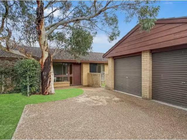 1 Biloela Place, Gymea Bay House for rent Listed by Chris Gre.