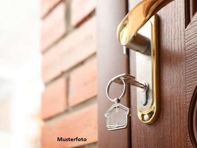 1 bis 2 Familienhaus vielseitig nutzbar